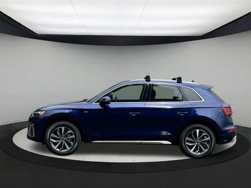 2022 Audi Q5 45 S line quattro Premium