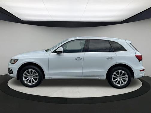 2016 Audi Q5 2.0T Premium Plus