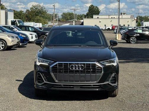 2025 Audi Q3 45 S line Premium