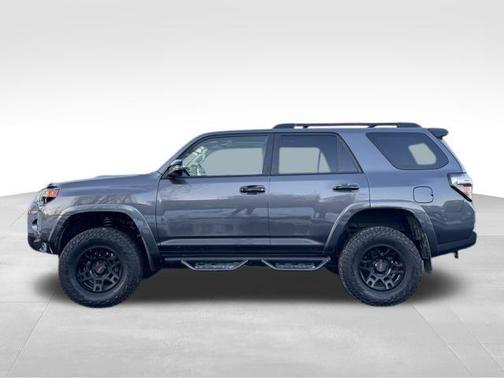 2021 Toyota 4Runner Venture