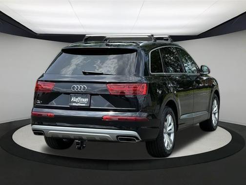 2019 Audi Q7 45 Premium