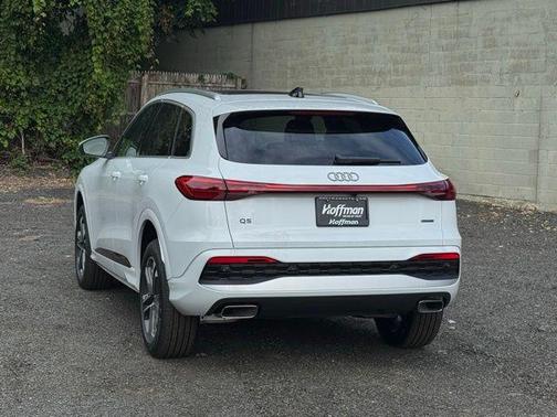 2025 Audi Q5 2.0T quattro Premium