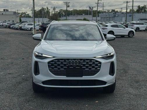 2025 Audi Q5 2.0T quattro Premium