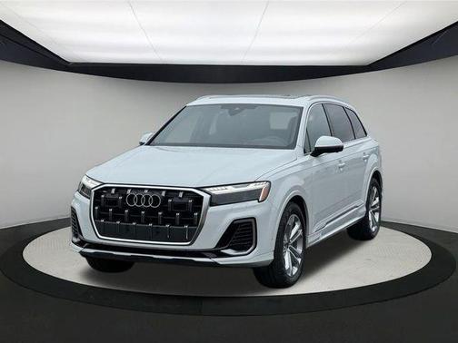 2025 Audi Q7 55 Prestige