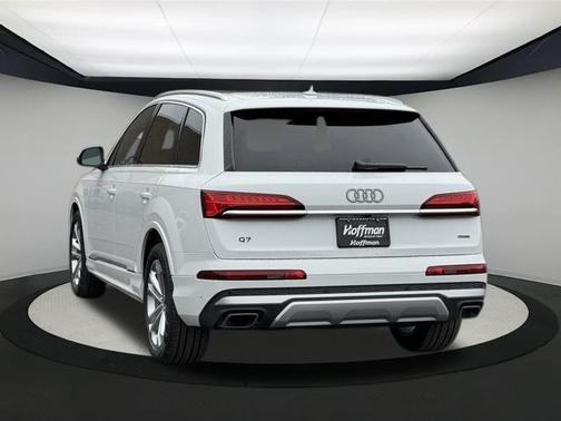 2025 Audi Q7 55 Prestige