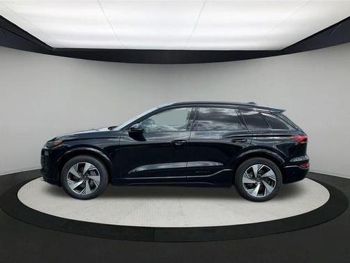 2025 Audi Q6 e-tron Premium