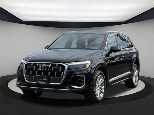 2025 Audi Q7 45 Premium