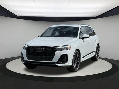 2025 Audi Q7 55 Prestige