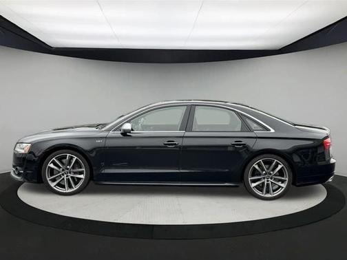 2017 Audi S8 4.0T Plus