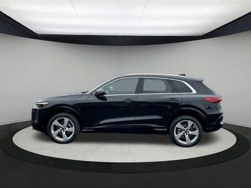 2025 Audi Q5 2.0T quattro Premium