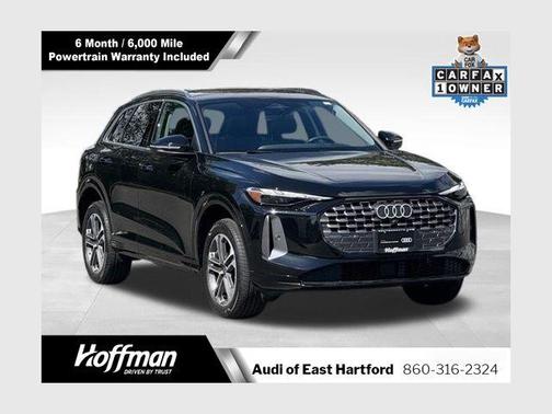 Mythos Black Metallic 2025 Audi Q5 2.0T quattro Premium
