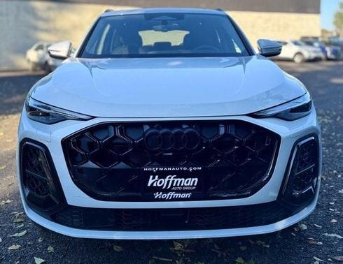 Glacier White Metallic 2026 Audi Q5