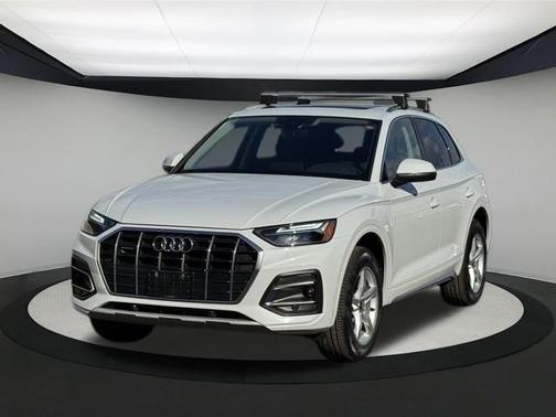 2022 Audi Q5 40 Premium