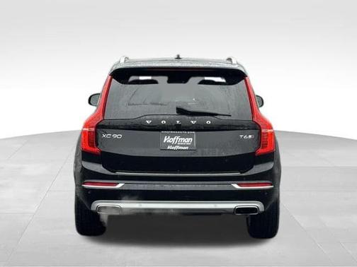 2018 Volvo XC90 T6 Inscription