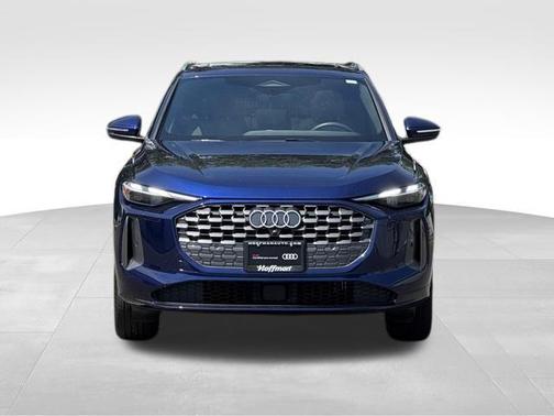 Navarra Blue Metallic 2025 Audi Q5 2.0T quattro Premium
