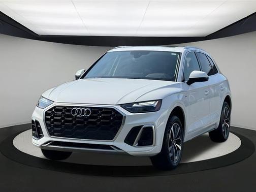 2022 Audi Q5 45 S line quattro Premium