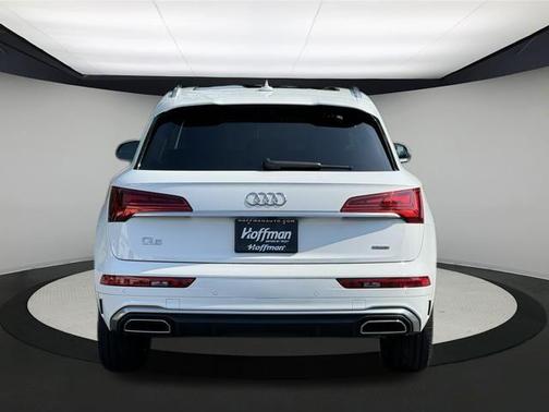 2022 Audi Q5 45 S line quattro Premium