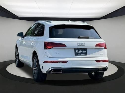 2022 Audi Q5 45 S line quattro Premium