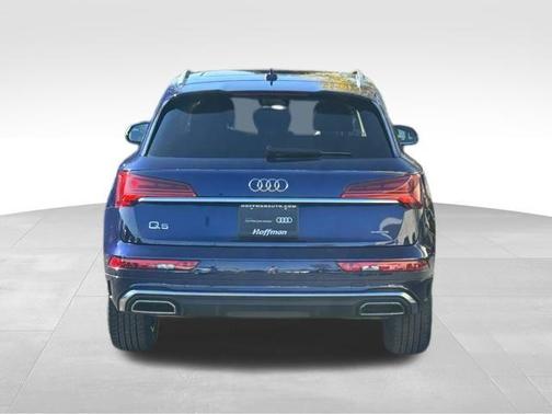 2025 Audi Q5 45 S line quattro Premium