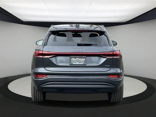 2025 Audi Q6 e-tron Premium
