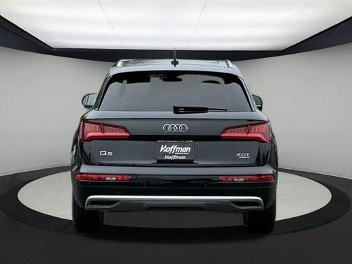 2018 Audi Q5 2.0T Premium Plus