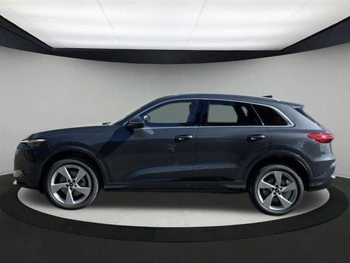 2025 Audi Q5 2.0T quattro Premium