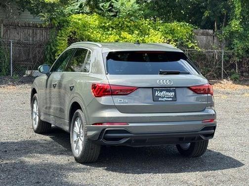 2025 Audi Q3 45 S line Premium