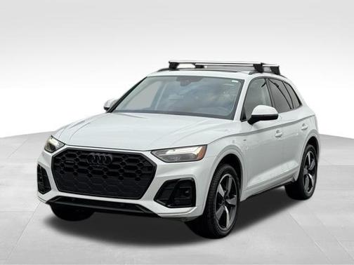 2022 Audi Q5 45 S line quattro Premium