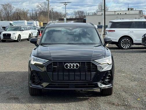 2025 Audi Q3 45 S line Premium