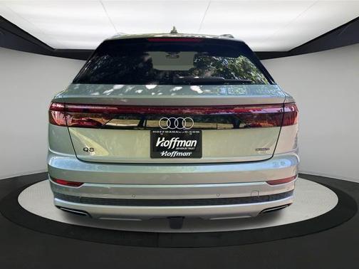 2025 Audi Q8 55 Premium