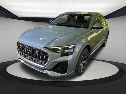 2025 Audi Q8 55 Premium