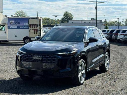 2025 Audi Q5 2.0T quattro Premium