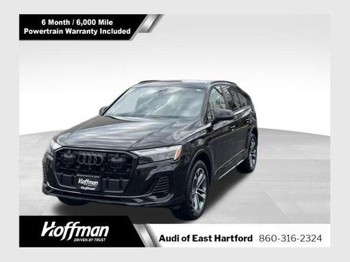Mythos Black Metallic 2025 Audi Q7 45 Premium