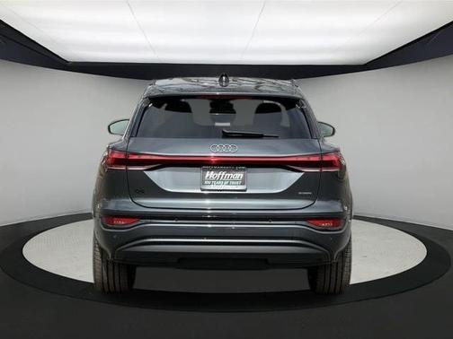 2025 Audi Q6 e-tron Premium