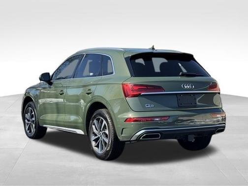 2025 Audi Q5 45 S line quattro Premium