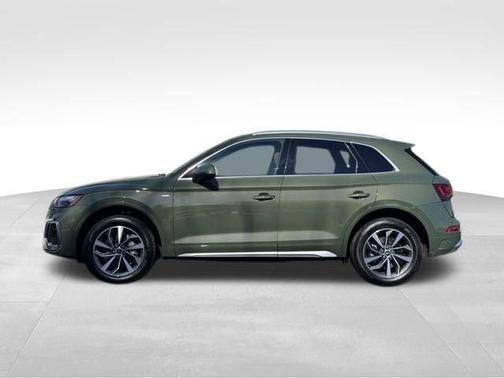 2025 Audi Q5 45 S line quattro Premium