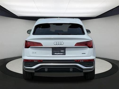 2024 Audi Q5 45 S line quattro Premium