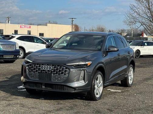 2025 Audi Q5 2.0T quattro Premium