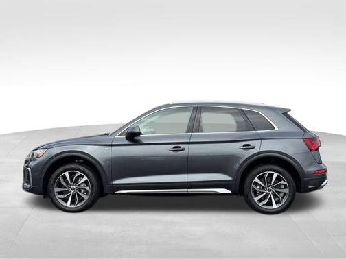 2023 Audi Q5 45 S line quattro Premium