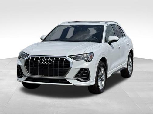 2025 Audi Q3 45 S line Premium