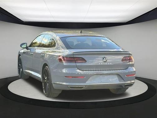 2023 Volkswagen Arteon 2.0T SE R-Line