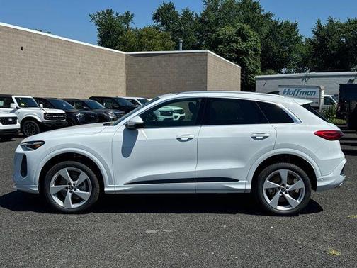 2025 Audi Q5 2.0T quattro Premium
