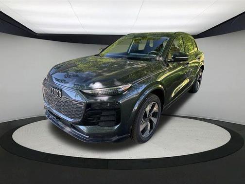 2025 Audi Q6 e-tron Premium