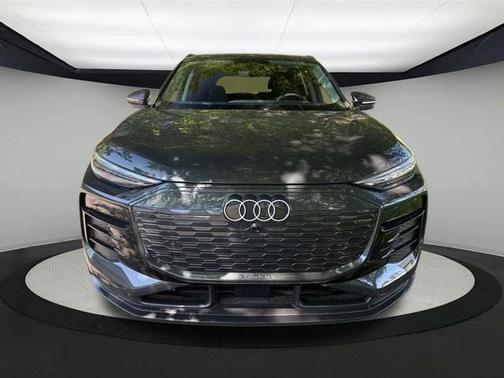 2025 Audi Q6 e-tron Premium