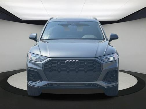 2025 Audi Q5 55 S line quattro Premium