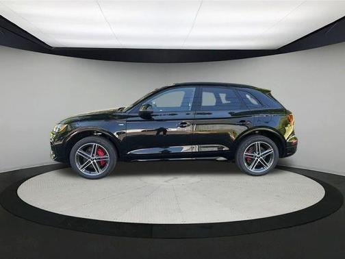 2025 Audi Q5 55 S line quattro Premium