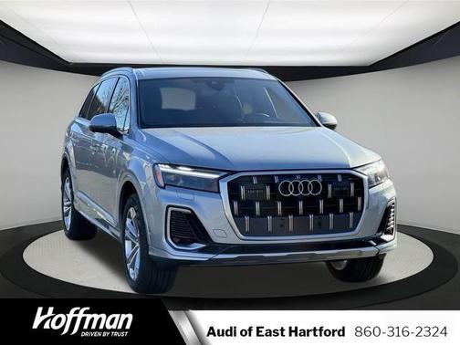 2025 Audi Q7 45 Premium