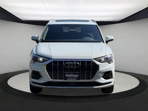 2022 Audi Q3 40 Premium