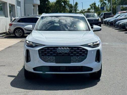 2025 Audi Q5 2.0T quattro Premium