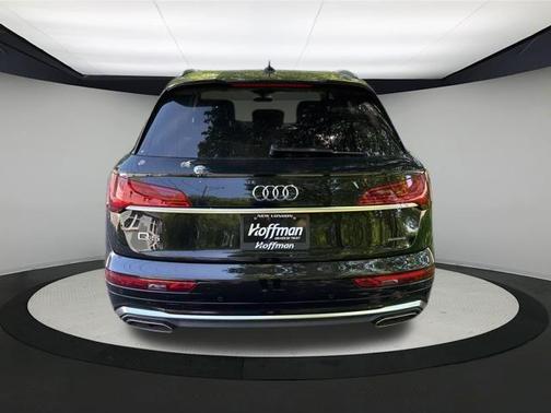 2025 Audi Q5 55 S line quattro Premium